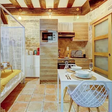 Bed & - La Parenthese