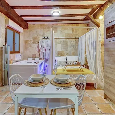 Bed & - La Parenthese Apartment Dijon