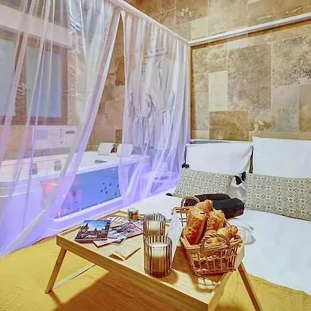 Bed & - La Parenthese Apartment Dijon